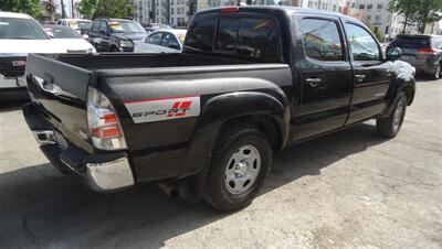 2014 Toyota Tacoma   - Photo 4 - Van Nuys, CA 91405