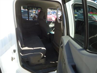 2016 Nissan Frontier S   - Photo 12 - Van Nuys, CA 91405