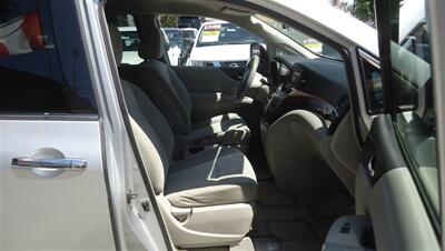 2012 Nissan Quest 3.5 S - Photo 14 - Van Nuys, CA 91405