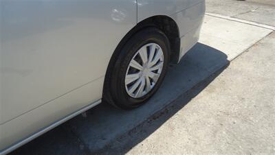 2012 Nissan Quest 3.5 S - Photo 21 - Van Nuys, CA 91405