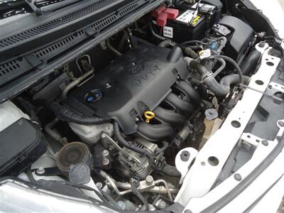 2014 Toyota Yaris 5-Door L Fleet   - Photo 22 - Van Nuys, CA 91405