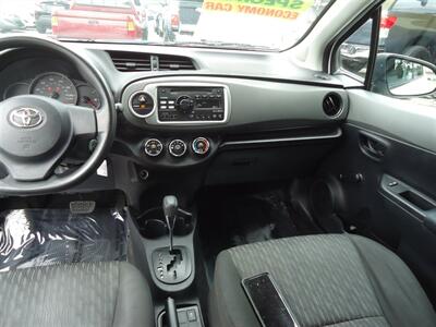 2014 Toyota Yaris 5-Door L Fleet   - Photo 18 - Van Nuys, CA 91405
