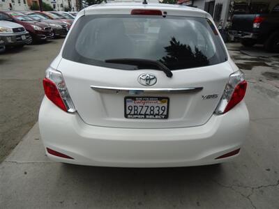 2014 Toyota Yaris 5-Door L Fleet   - Photo 9 - Van Nuys, CA 91405