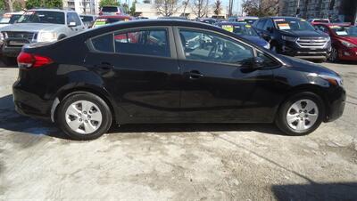 2018 Kia Forte LX   - Photo 3 - Van Nuys, CA 91405