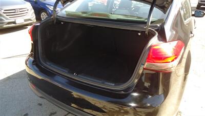 2018 Kia Forte LX   - Photo 11 - Van Nuys, CA 91405