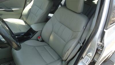 2012 Honda Civic EX-L w/Navi   - Photo 27 - Van Nuys, CA 91405
