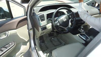 2012 Honda Civic EX-L w/Navi   - Photo 18 - Van Nuys, CA 91405