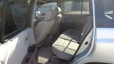 2003 Toyota Highlander - Photo 18 - Van Nuys, CA 91405