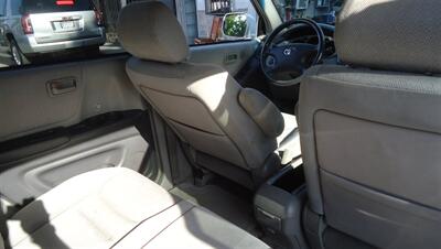 2003 Toyota Highlander - Photo 12 - Van Nuys, CA 91405