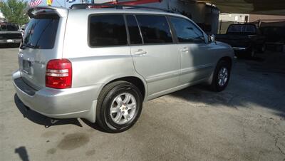 2003 Toyota Highlander - Photo 4 - Van Nuys, CA 91405