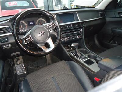 2020 Kia Optima S   - Photo 11 - Van Nuys, CA 91405