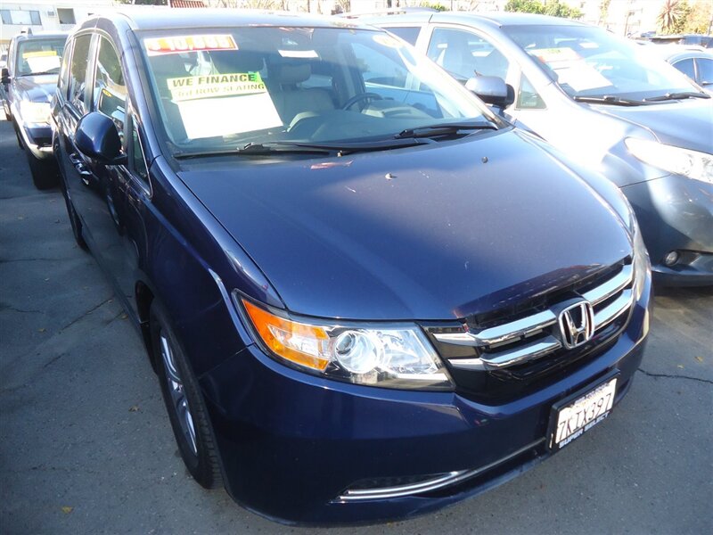 2015 Honda Odyssey EX-L   - Photo 1 - Van Nuys, CA 91405