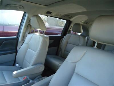 2015 Honda Odyssey EX-L   - Photo 15 - Van Nuys, CA 91405