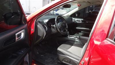 2020 Nissan Pathfinder SV   - Photo 19 - Van Nuys, CA 91405