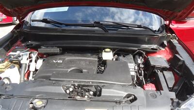 2020 Nissan Pathfinder SV   - Photo 28 - Van Nuys, CA 91405