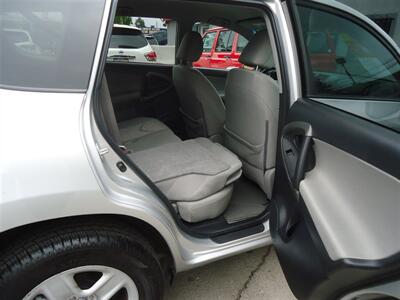 2010 Toyota RAV4 - Photo 13 - Van Nuys, CA 91405
