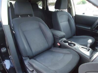 2013 Nissan Rogue S   - Photo 16 - Van Nuys, CA 91405