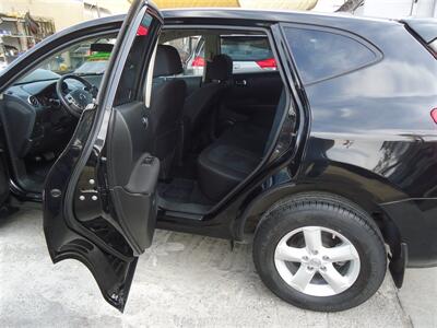 2013 Nissan Rogue S   - Photo 17 - Van Nuys, CA 91405