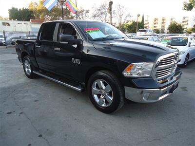 2015 RAM 1500   - Photo 2 - Van Nuys, CA 91405