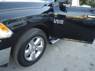 2015 RAM 1500   - Photo 25 - Van Nuys, CA 91405