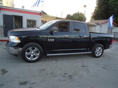 2015 RAM 1500   - Photo 7 - Van Nuys, CA 91405