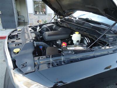 2015 RAM 1500   - Photo 23 - Van Nuys, CA 91405