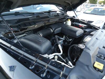 2015 RAM 1500   - Photo 21 - Van Nuys, CA 91405