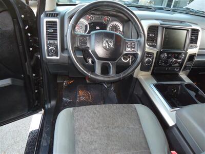 2015 RAM 1500   - Photo 17 - Van Nuys, CA 91405