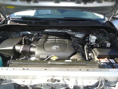 2013 Toyota Sequoia SR5   - Photo 25 - Van Nuys, CA 91405