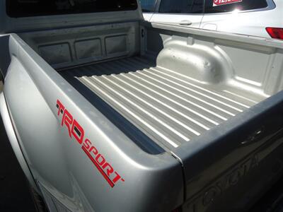 2002 Toyota Tacoma PreRunner   - Photo 6 - Van Nuys, CA 91405