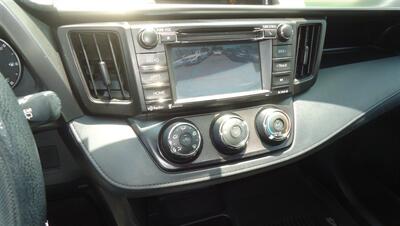 2016 Toyota RAV4 LE - Photo 23 - Van Nuys, CA 91405