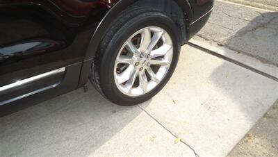 2012 Ford Explorer Limited - Photo 28 - Van Nuys, CA 91405