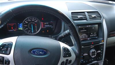 2012 Ford Explorer Limited - Photo 27 - Van Nuys, CA 91405