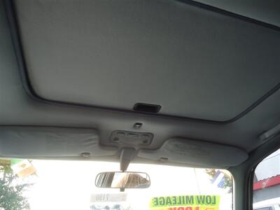 1997 Toyota RAV4   - Photo 18 - Van Nuys, CA 91405