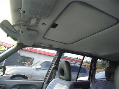 1997 Toyota RAV4   - Photo 19 - Van Nuys, CA 91405