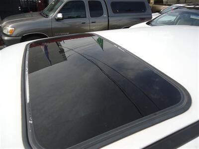 1997 Toyota RAV4   - Photo 21 - Van Nuys, CA 91405