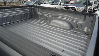 2005 Toyota Tundra SR5 - Photo 10 - Van Nuys, CA 91405