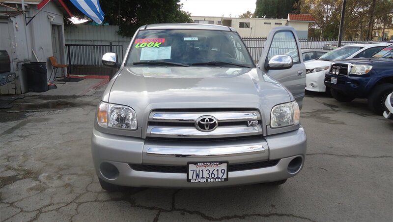 2005 Toyota Tundra SR5   - Photo 1 - Van Nuys, CA 91405
