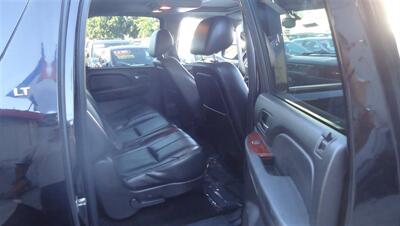 2013 Chevrolet Suburban LT - Photo 12 - Van Nuys, CA 91405