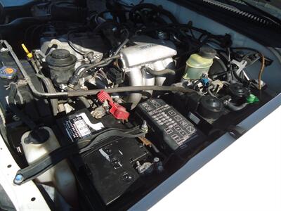 1999 Toyota Tacoma   - Photo 28 - Van Nuys, CA 91405