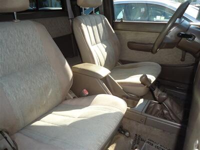1999 Toyota Tacoma   - Photo 15 - Van Nuys, CA 91405