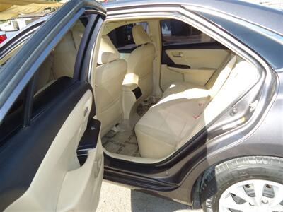2015 Toyota Camry LE   - Photo 18 - Van Nuys, CA 91405