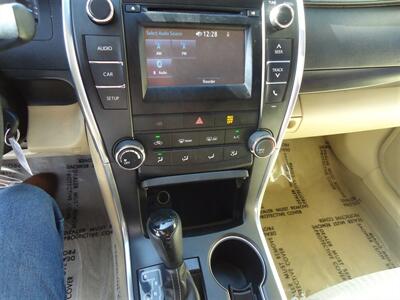 2015 Toyota Camry LE   - Photo 27 - Van Nuys, CA 91405