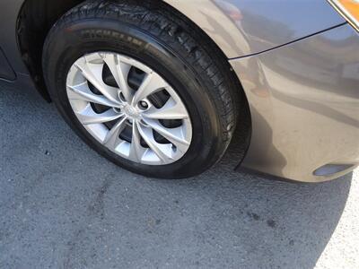 2015 Toyota Camry LE   - Photo 25 - Van Nuys, CA 91405