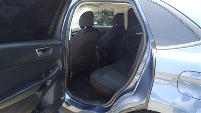 2019 Ford Edge SE - Photo 18 - Van Nuys, CA 91405