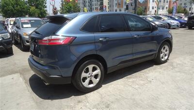 2019 Ford Edge SE - Photo 4 - Van Nuys, CA 91405