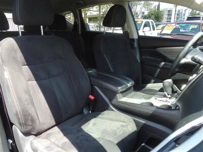 2015 Nissan Murano SV   - Photo 20 - Van Nuys, CA 91405