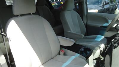 2012 Toyota Sienna LE 8-Passenger - Photo 14 - Van Nuys, CA 91405