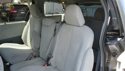 2012 Toyota Sienna LE 8-Passenger - Photo 15 - Van Nuys, CA 91405