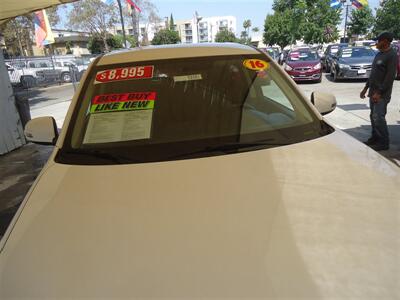 2016 Mitsubishi Outlander SE   - Photo 2 - Van Nuys, CA 91405